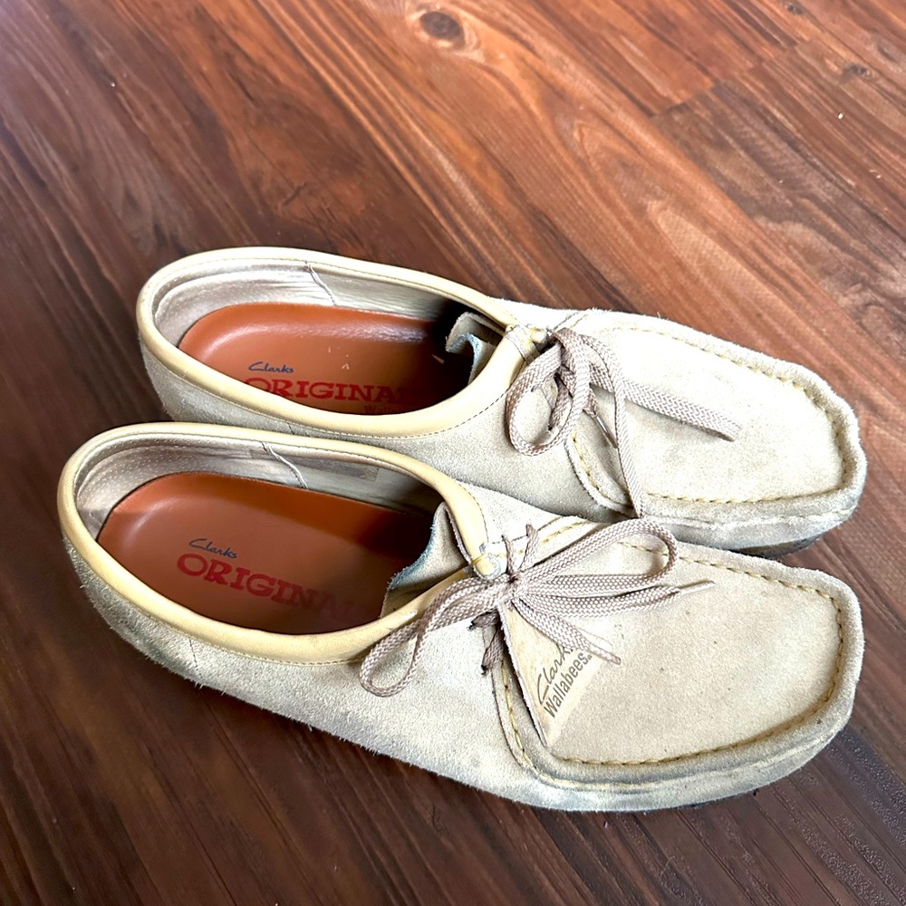 Clarks Wallabee Maple Suede Low